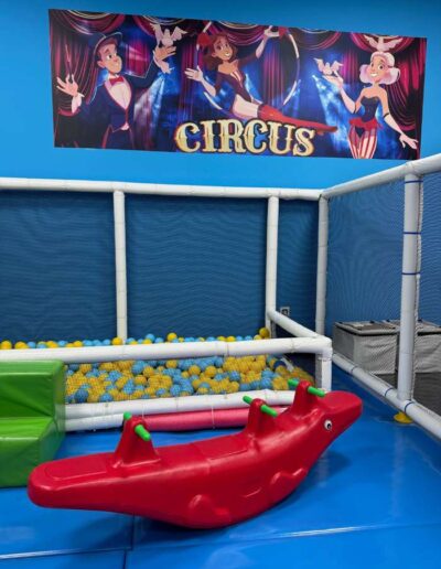 Instalaciones Parque Infantil Wau Wau